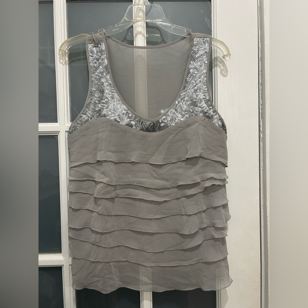 Express Gray Chiffon Tiered Ruffle Sequins Sleeveless Top Size Large